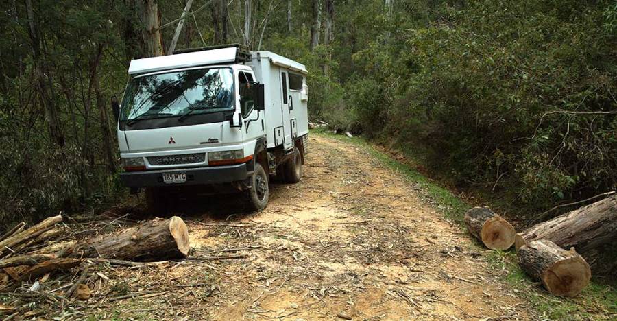 © John Lovett 2016 cutlog